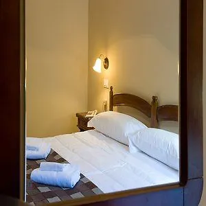 Properzio Hotel 2*