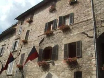 Properzio Hotel